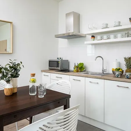 Rent Like - Magazynowa 9a דירה